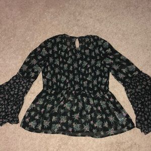 American Eagle floral blouse